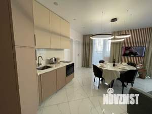 2-к квартира, посуточно, 50м2, 11/22 этаж