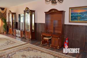 3-к квартира, посуточно, 120м2, 1/1 этаж