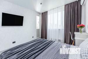 1-к квартира, посуточно, 43м2, 1/1 этаж