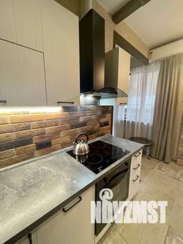 1-к квартира, посуточно, 40м2, 2/4 этаж