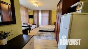 Студия квартира, посуточно, 36м2, 1/3 этаж