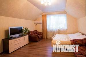 2-к квартира, посуточно, 55м2, 1/1 этаж