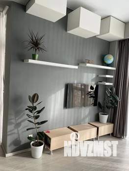 1-к квартира, посуточно, 38м2, 8/13 этаж