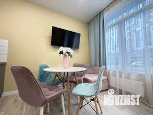 Студия квартира, посуточно, 30м2, 1/12 этаж