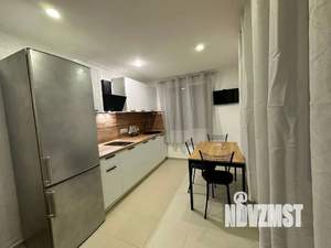 1-к квартира, посуточно, 40м2, 1/3 этаж