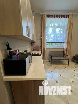 1-к квартира, посуточно, 38м2, 1/5 этаж