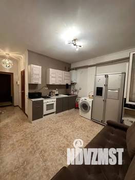 1-к квартира, посуточно, 40м2, 6/6 этаж