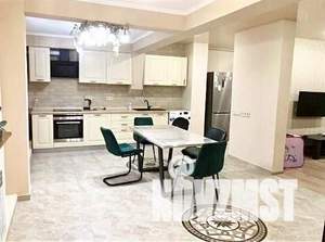 4-к квартира, на длительный срок, 104м2, 1/13 этаж