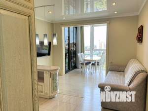 1-к квартира, посуточно, 63м2, 1/1 этаж