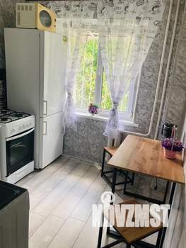 1-к квартира, посуточно, 29м2, 2/5 этаж