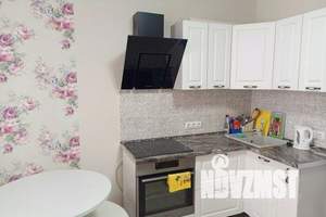 1-к квартира, посуточно, 33м2, 3/17 этаж