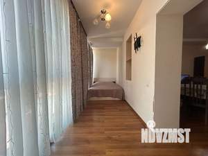 Студия квартира, посуточно, 35м2, 5/12 этаж