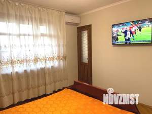 1-к квартира, посуточно, 40м2, 4/9 этаж