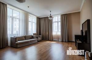 2-к квартира, посуточно, 75м2, 1/1 этаж