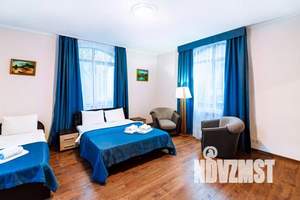 2-к квартира, посуточно, 50м2, 1/1 этаж