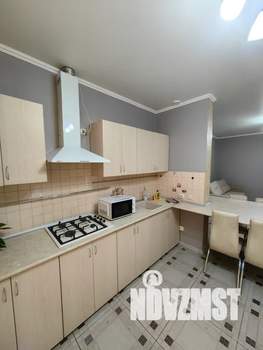 Студия квартира, посуточно, 40м2, 4/6 этаж