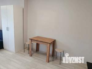 Студия квартира, посуточно, 25м2, 1/3 этаж