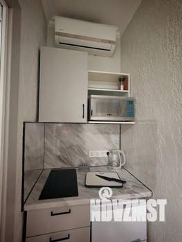 Студия квартира, посуточно, 15м2, 1/4 этаж