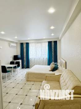 Студия квартира, посуточно, 30м2, 1/4 этаж