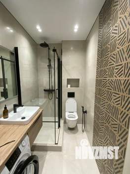 Студия квартира, посуточно, 33м2, 1/8 этаж