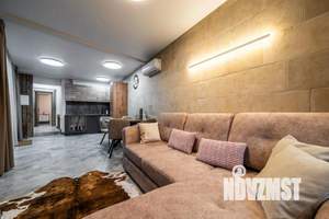 1-к квартира, посуточно, 65м2, 1/1 этаж