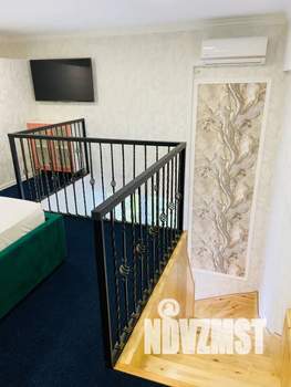 Студия квартира, посуточно, 28м2, 1/4 этаж