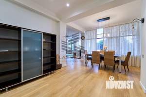 4-к квартира, на длительный срок, 250м2, 2/6 этаж