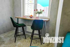 1-к квартира, посуточно, 35м2, 4/12 этаж