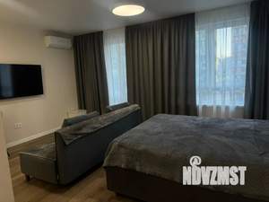 Студия квартира, посуточно, 37м2, 3/12 этаж