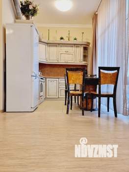 1-к квартира, посуточно, 50м2, 3/5 этаж