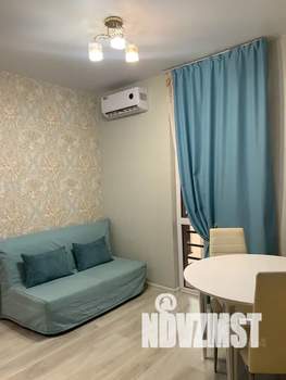 Студия квартира, посуточно, 28м2, 10/10 этаж