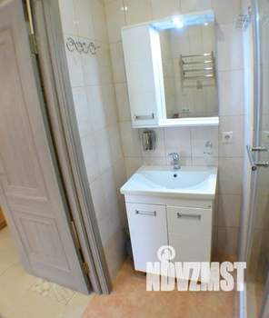 Студия квартира, посуточно, 30м2, 3/3 этаж