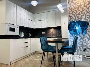 1-к квартира, посуточно, 54м2, 1/1 этаж