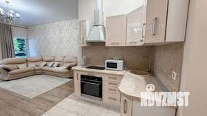 Студия квартира, посуточно, 35м2, 2/4 этаж
