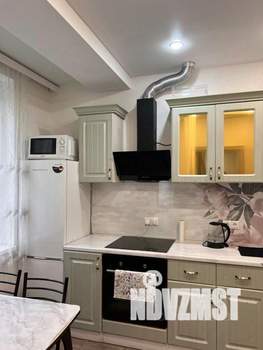 1-к квартира, посуточно, 37м2, 1/1 этаж