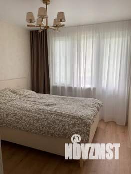 2-к квартира, посуточно, 42м2, 8/10 этаж
