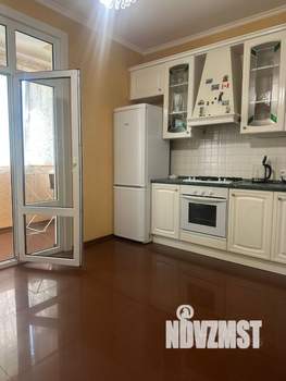 2-к квартира, на длительный срок, 90м2, 2/6 этаж