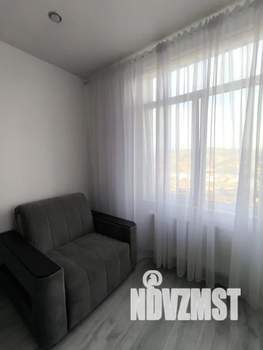 Студия квартира, посуточно, 35м2, 16/20 этаж