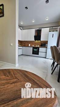 1-к квартира, посуточно, 37м2, 9/9 этаж