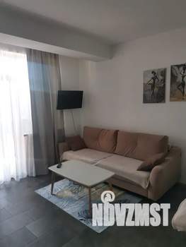 Студия квартира, посуточно, 35м2, 10/12 этаж
