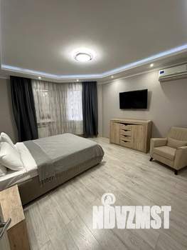 2-к квартира, посуточно, 70м2, 3/16 этаж