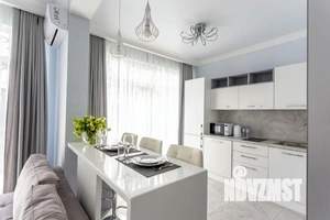 1-к квартира, посуточно, 60м2, 1/1 этаж
