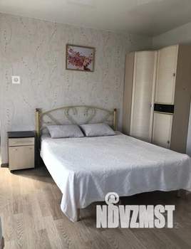 1-к квартира, посуточно, 32м2, 1/2 этаж