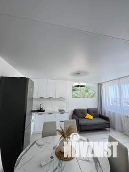 Студия квартира, посуточно, 42м2, 11/12 этаж