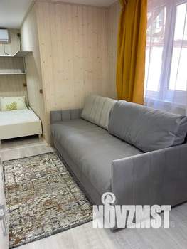 1-к квартира, посуточно, 27м2, 1/2 этаж