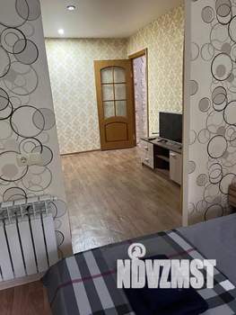 1-к квартира, посуточно, 40м2, 3/5 этаж