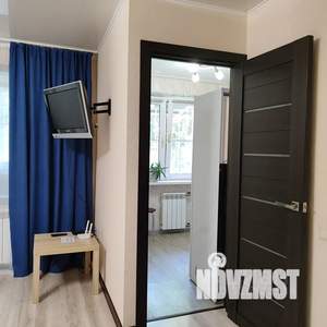 1-к квартира, посуточно, 32м2, 1/4 этаж
