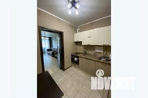 1-к квартира, посуточно, 35м2, 2/22 этаж