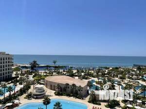 1-к квартира, посуточно, 52м2, 1/1 этаж