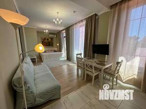1-к квартира, посуточно, 40м2, 1/1 этаж